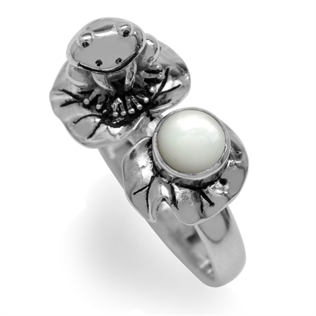 White Mother of Pearl (MOP) 925 Sterling Silver Lotus Leaf & Frog Ring